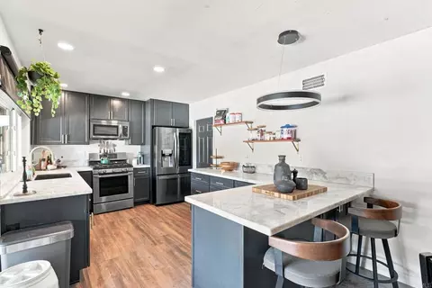Kitchen - 10322 Woodpark Dr, Santee, CA 92071 photo 1 of 4