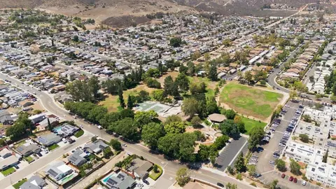 View/Area - 10322 Woodpark Dr, Santee, CA 92071 photo 5 of 6