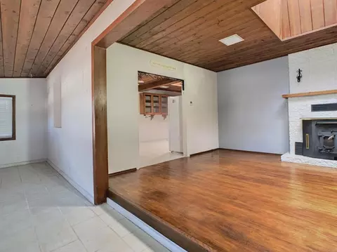Living - 9161 Emerald Grove Ave, Lakeside, CA 92040 photo 1 of 8