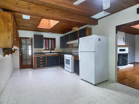 Kitchen - 9161 Emerald Grove Ave, Lakeside, CA 92040 photo 5 of 5