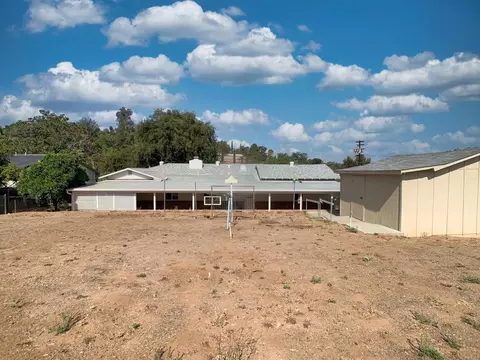 Exterior - 9161 Emerald Grove Ave, Lakeside, CA 92040 photo 7 of 10