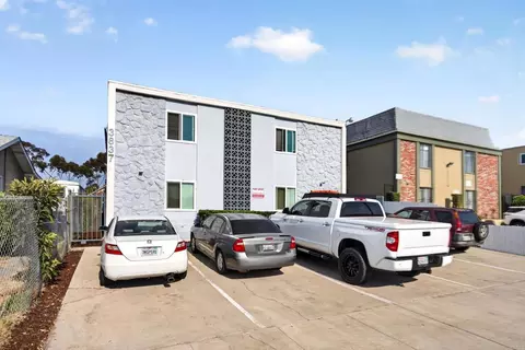 3837 39th St, San Diego, CA 92105