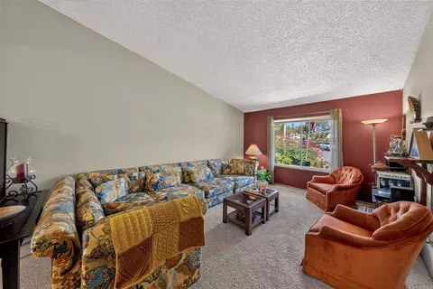 Living - 10131 Tres Lagos Ct, Spring Valley, CA 91977 photo 2 of 2