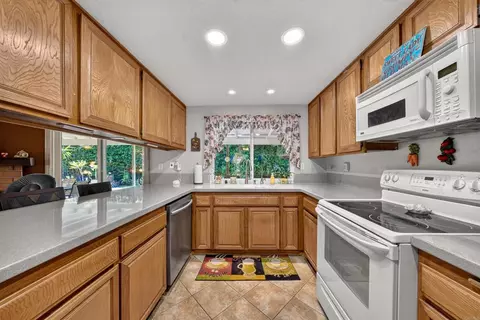 Kitchen - 10131 Tres Lagos Ct, Spring Valley, CA 91977 photo 3 of 3