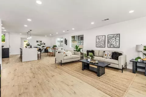 Living - 1038 Delaware St, Imperial Beach, CA 91932 photo 1 of 2