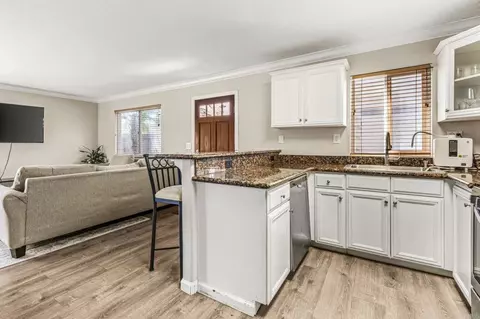 Kitchen - 8980 Lamar St #18, Spring Valley, CA 91977 photo 3 of 4