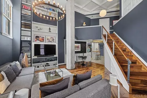 702 Ash St #105, San Diego, CA 92101