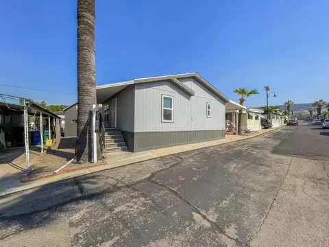 8545 Mission Gorge Rd #SPC 129, Santee, CA 92071 photo 3