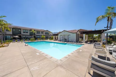 Exterior - 10353 Graphite St, Spring Valley, CA 91977 photo 4 of 5