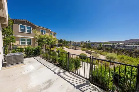 Exterior - 10353 Graphite St, Spring Valley, CA 91977 photo 2 of 5