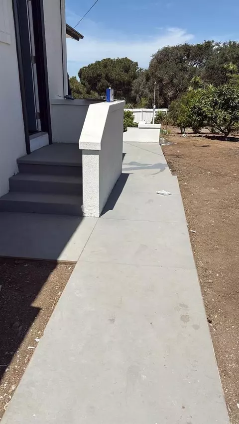 Exterior - 1477 Montgomery Dr, Vista, CA 92084 photo 3 of 5