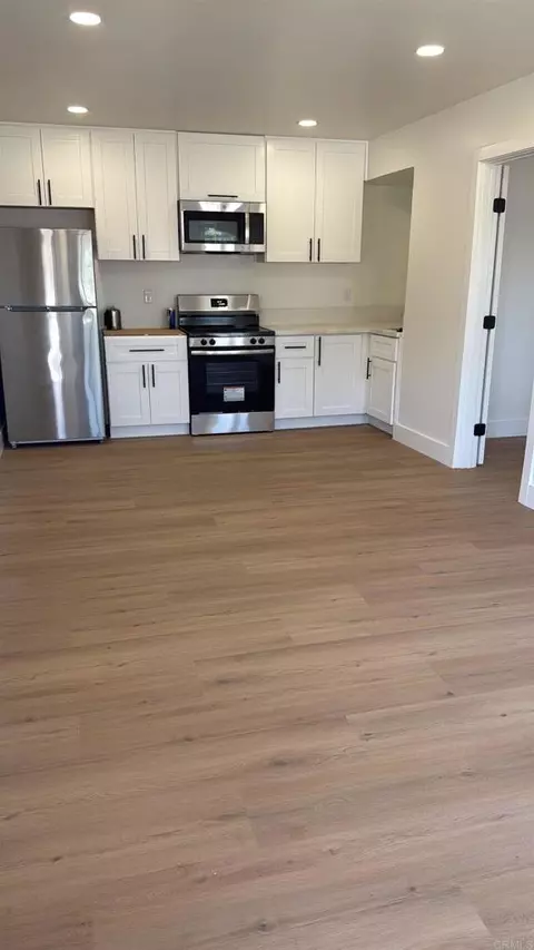 Kitchen - 1477 Montgomery Dr, Vista, CA 92084 photo 3 of 4