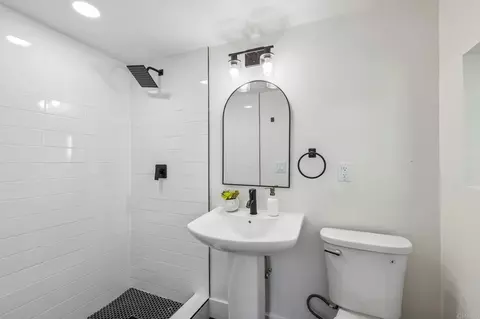 Bath - 1477 Montgomery Dr, Vista, CA 92084 photo 3 of 3