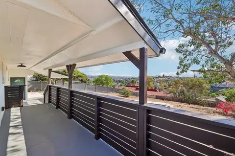 Exterior - 1477 Montgomery Dr, Vista, CA 92084 photo 4 of 10