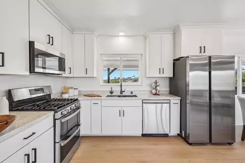 Kitchen - 1477 Montgomery Dr, Vista, CA 92084 photo 2 of 3