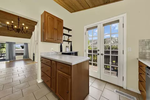 Kitchen - 15720 Davis Cup Ln, Ramona, CA 92065 photo 4 of 4