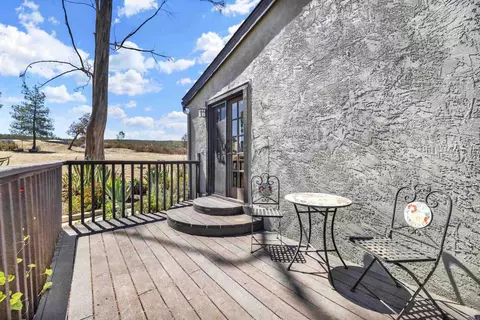 Exterior - 15720 Davis Cup Ln, Ramona, CA 92065 photo 6 of 16