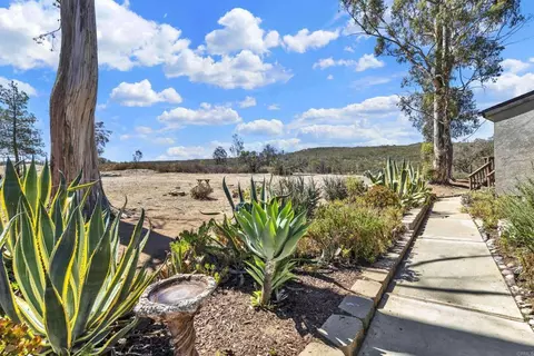Exterior - 15720 Davis Cup Ln, Ramona, CA 92065 photo 3 of 16