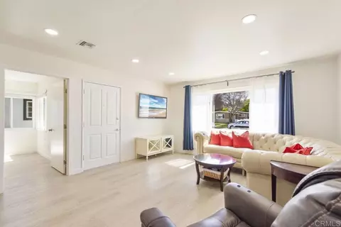 Living - 228 Joyce St, El Cajon, CA 92020 photo 2 of 3