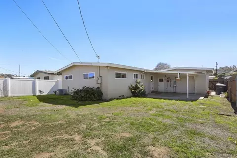 Exterior - 228 Joyce St, El Cajon, CA 92020 photo 4 of 7
