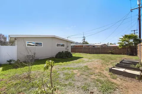 Exterior - 228 Joyce St, El Cajon, CA 92020 photo 5 of 7