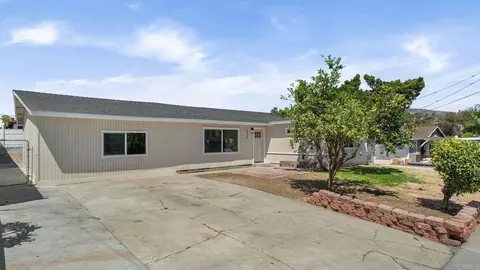 Exterior - 8338 Stansbury St, Spring Valley, CA 91977 photo 2 of 5