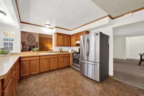 Kitchen - 2415 Trace, Spring Valley, CA 91978 photo 3 of 5