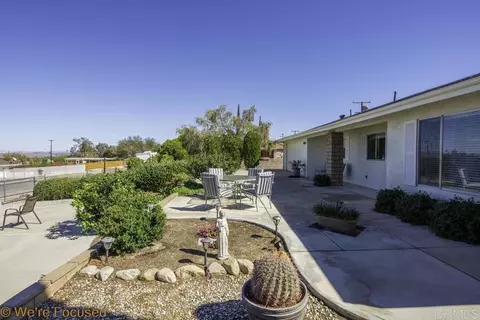 Exterior - 61647 El Reposo St, Joshua Tree, CA 92252 photo 1 of 10