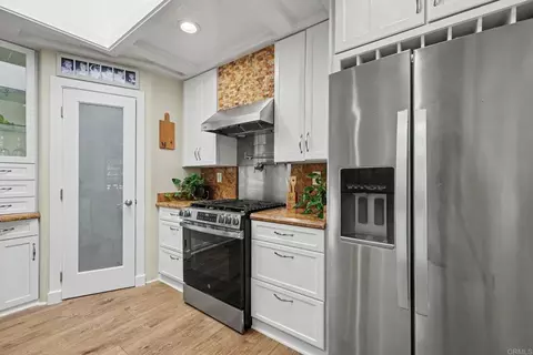 Kitchen - 4568 Shade Rd, La Mesa, CA 91941 photo 3 of 5