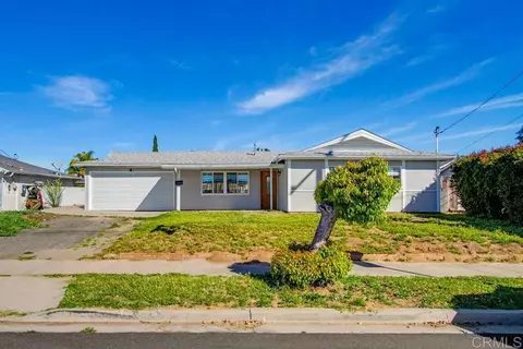 Exterior - 9462 Doheny Rd, Santee, CA 92071 photo 5 of 10
