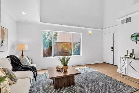 Living - 13721 Gateway View Dr, El Cajon, CA 92021 photo 3 of 7