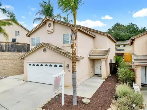 Exterior - 13721 Gateway View Dr, El Cajon, CA 92021 photo 10 of 12
