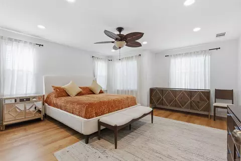Bedroom - 2284 Red Leaf Ln, Chula Vista, CA 91915 photo 2 of 6