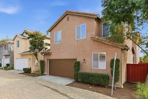 Exterior - 2284 Red Leaf Ln, Chula Vista, CA 91915 photo 2 of 8
