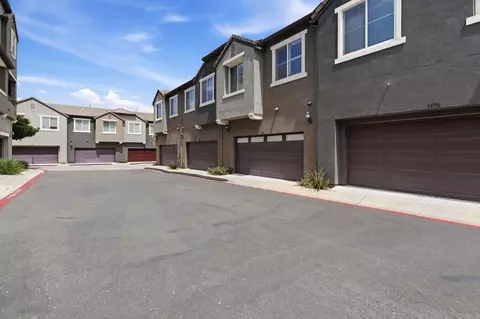 Exterior - 1404 Rosemonde Ln, Santee, CA 92071 photo 3 of 4