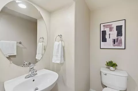 Bath - 1404 Rosemonde Ln, Santee, CA 92071 photo 1 of 7