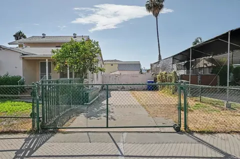 Exterior - 632 Claydelle Ave, El Cajon, CA 92020 photo 10 of 12