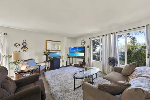 7715 Borrego St, San Diego, CA 92114