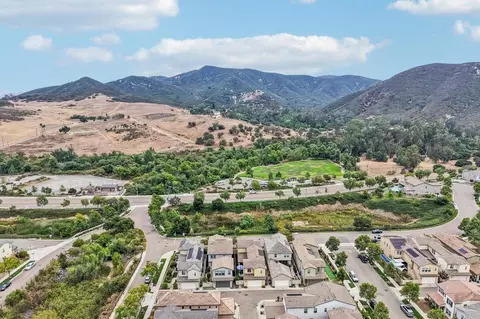 View/Area - 2911 Eldenberry St, Escondido, CA 92029 photo 6 of 6