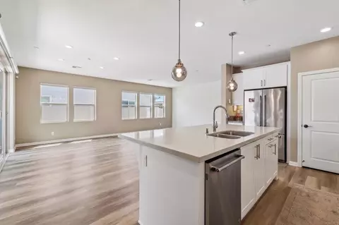 Living - 2911 Eldenberry St, Escondido, CA 92029 photo 4 of 5