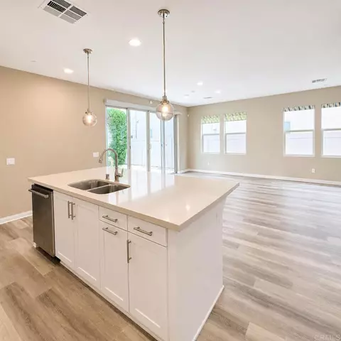 Kitchen - 2911 Eldenberry St, Escondido, CA 92029 photo 4 of 4