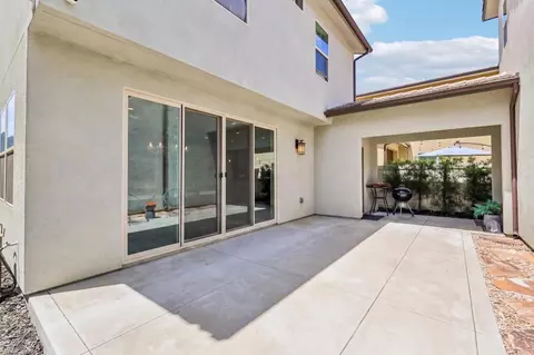 Exterior - 2911 Eldenberry St, Escondido, CA 92029 photo 2 of 7