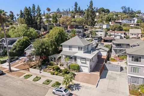 View/Area - 4554 Date Ave, La Mesa, CA 91941 photo 1 of 11