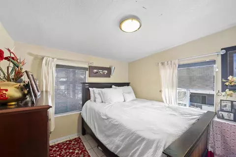 Bedroom - 4554 Date Ave, La Mesa, CA 91941 photo 1 of 6