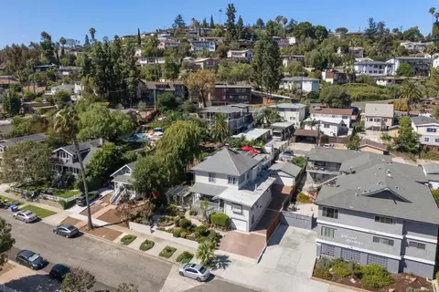 View/Area - 4554 Date Ave, La Mesa, CA 91941 photo 2 of 11