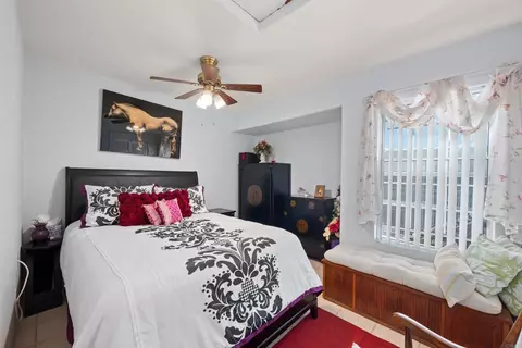 Bedroom - 4554 Date Ave, La Mesa, CA 91941 photo 2 of 6