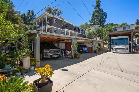 Exterior - 4554 Date Ave, La Mesa, CA 91941 photo 22 of 25