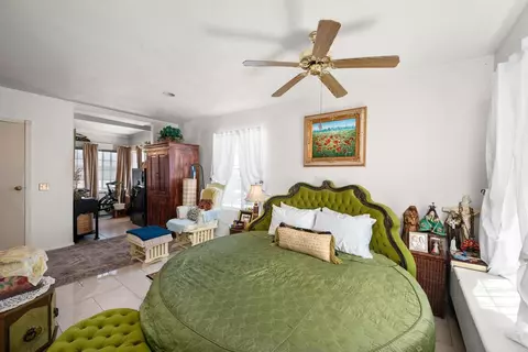Bedroom - 4554 Date Ave, La Mesa, CA 91941 photo 4 of 6