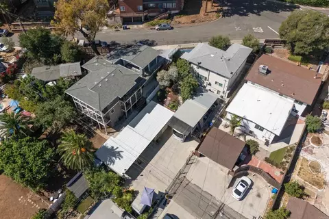 View/Area - 4554 Date Ave, La Mesa, CA 91941 photo 5 of 11