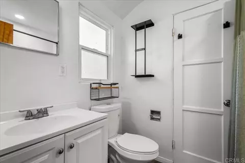 Bath - 4065 Bancroft Dr, La Mesa, CA 91941 photo 4 of 7